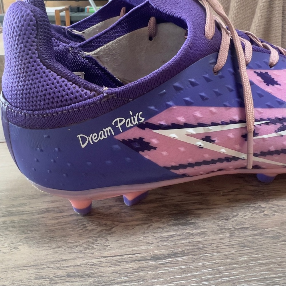 Dream Pairs Purple and Pink Athletic Cleats